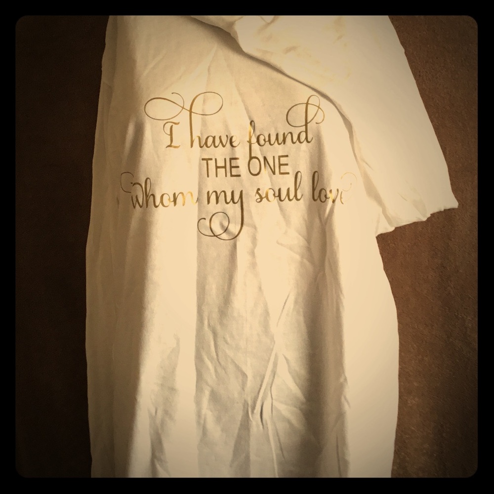 Found the one tee. Size small